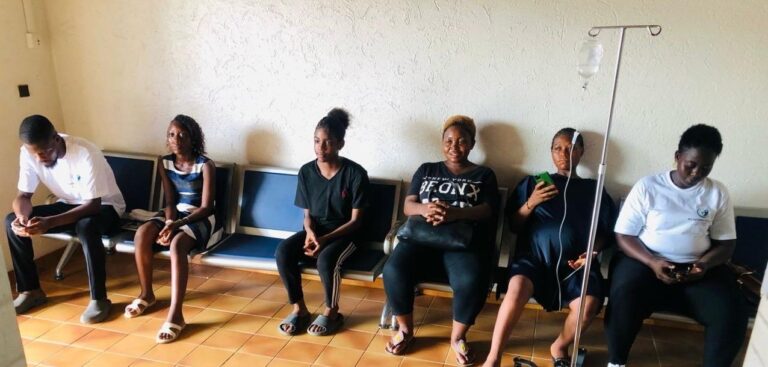 974e8f8b dfa8 4144 8227 7c0e3083249a